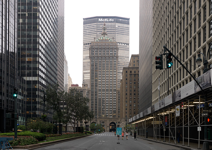 The Helmsley Building and the MetLife Building